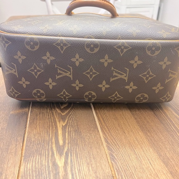 Louis Vuitton Vintage Monogram Canvas Trouville Satchel - Picture 11 of 12